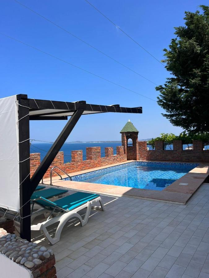 Vila Rexhepaj Vlorë エクステリア 写真