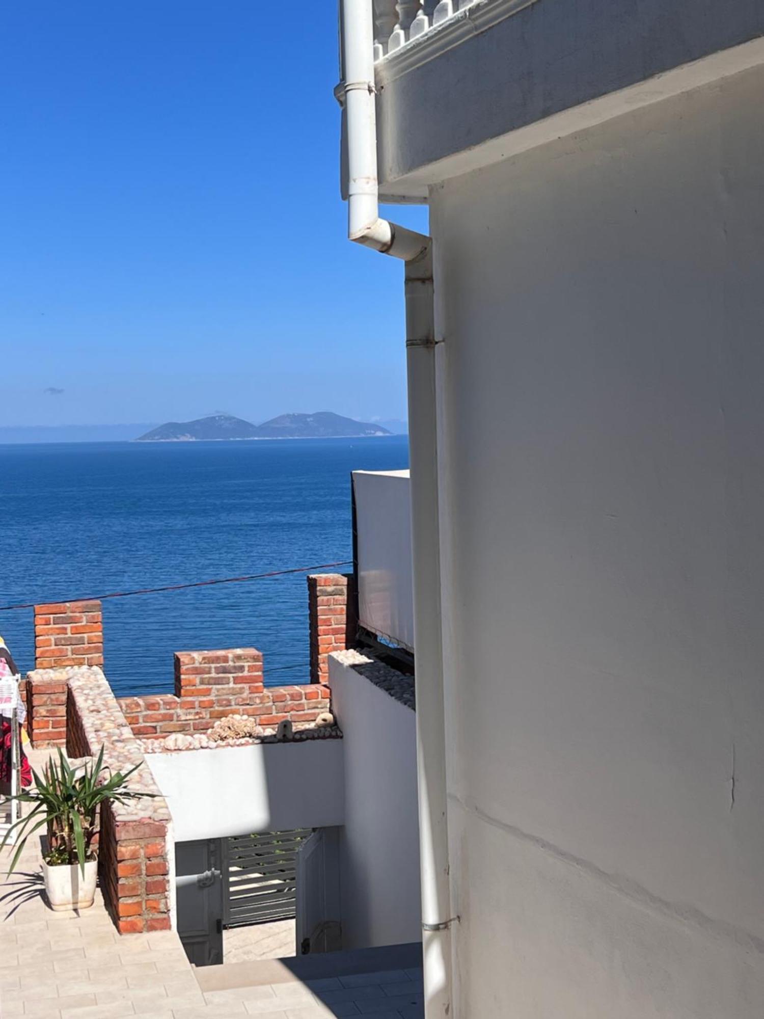 Vila Rexhepaj Vlorë エクステリア 写真
